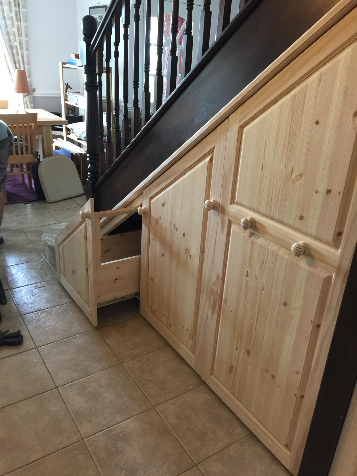 Elite Edge Carpentry and Plastering, and general building services. Bathroom and kitchen installation services